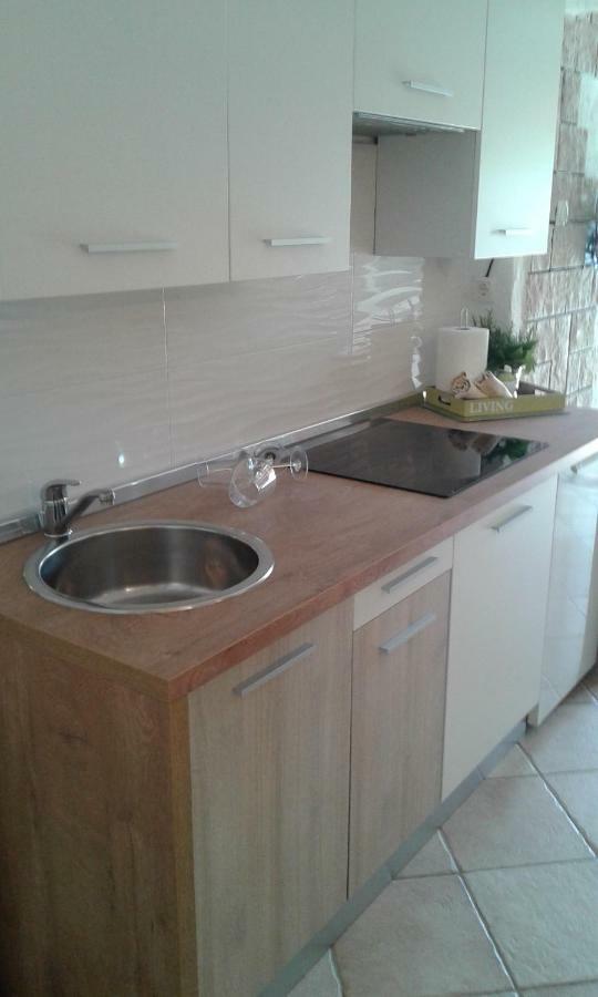 Tar-Vabriga Studio Apartment Marinero מראה חיצוני תמונה